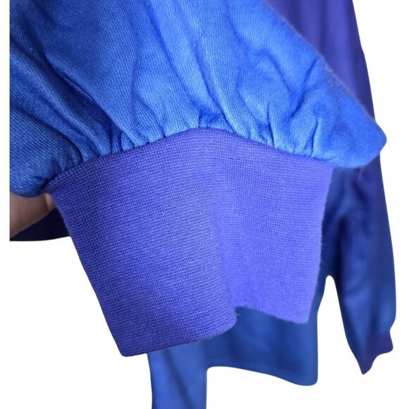 Disney Parks Cinderella Castle Top By Ashley Taylor for Her Universe NWT 2X - Picture 5 of 9